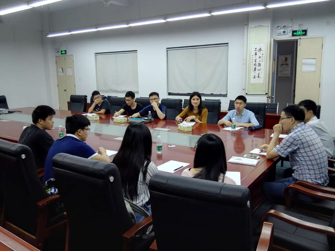 image001