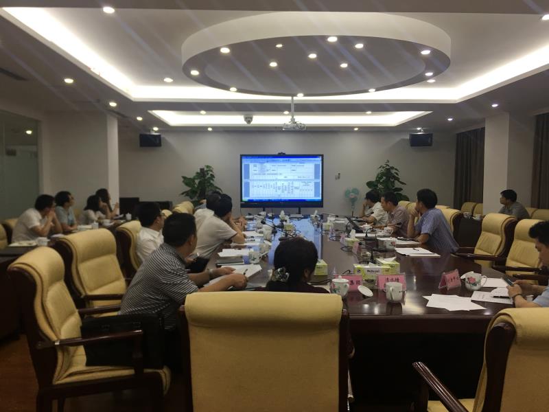 与株洲市市委市政府相关领导召开合作交流会